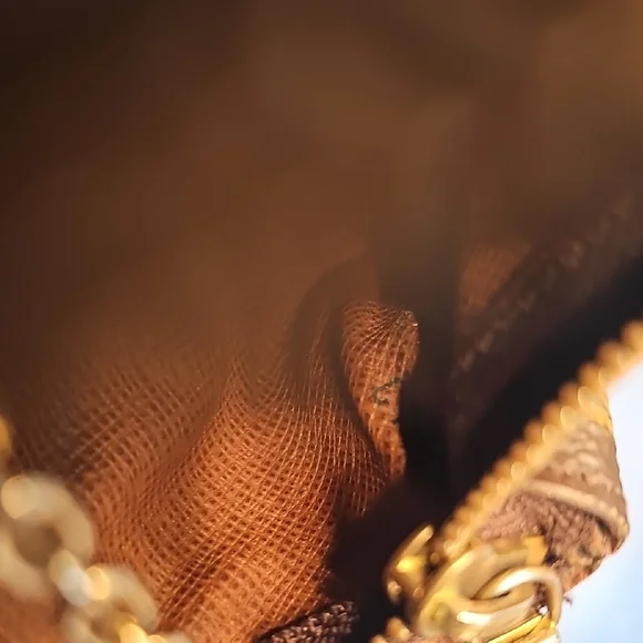 Louis Vuitton Brown Monogram Key Cles - Picture 10 of 13